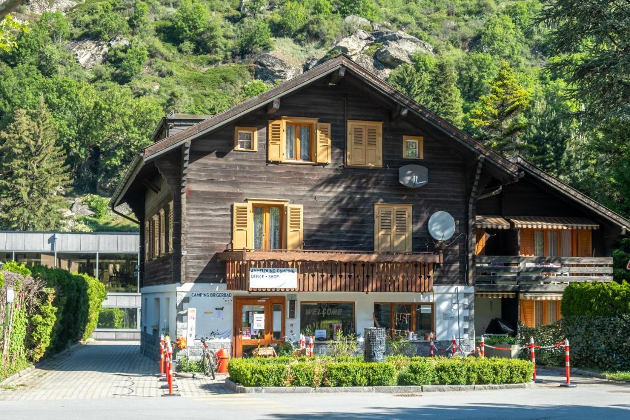 Camping/ Thermalbad Brigerbad Mit Bed & Breakfast Exterior foto